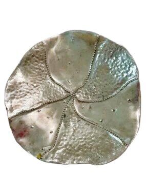 Mariposa 10” Sand Dollar Plate Tray Platter